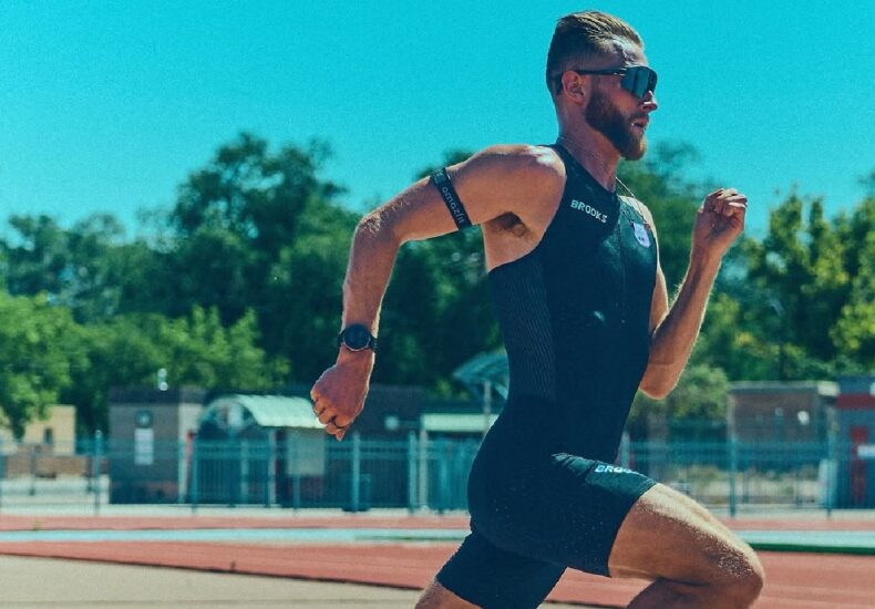 Josh Kerr running