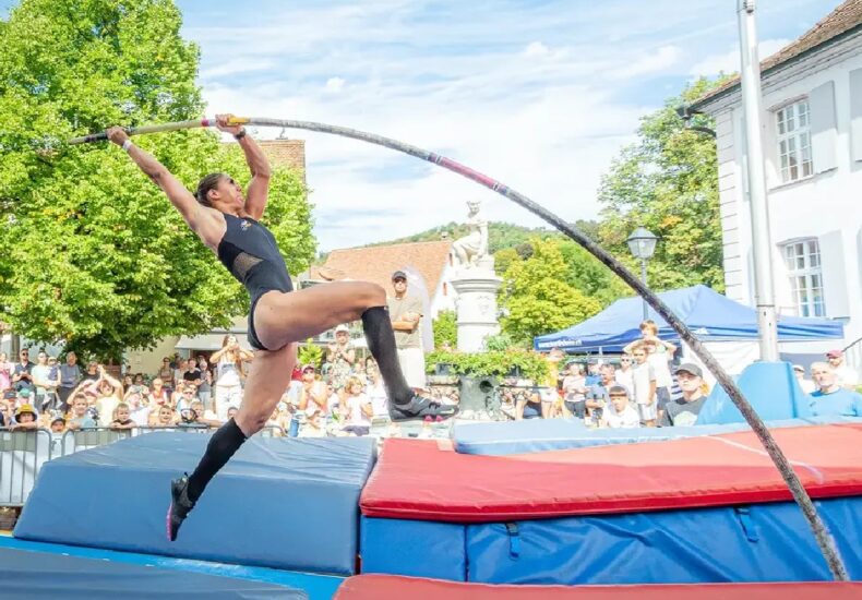 Lea Bachmann pole vault